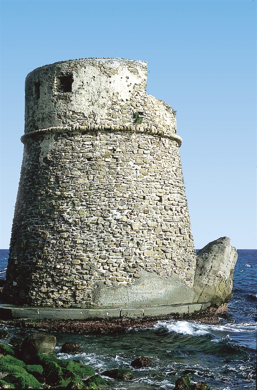 Imperia - Porto Maurizio - Torre antisaracena di Prarola